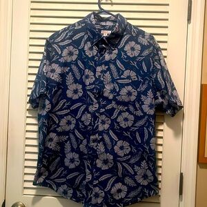 🌟Merino men’s short sleeve XL tropical shirt. Fun Tropical Hibiscus pattern.